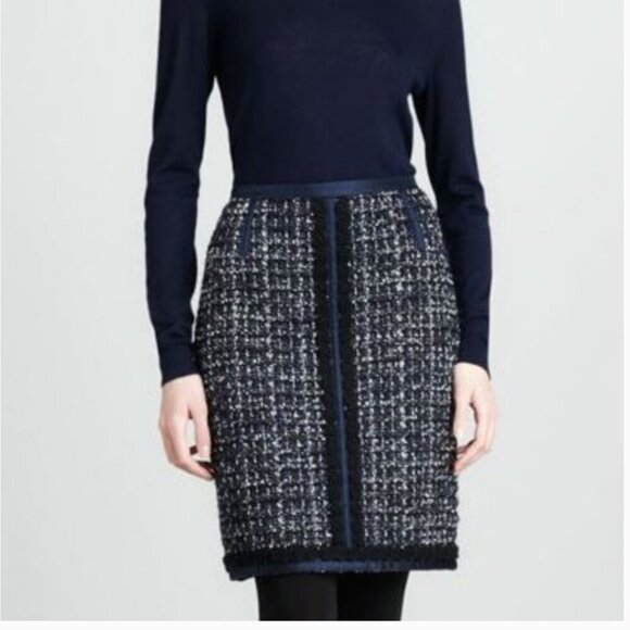 Tory Burch Annabelle Navy Tweed Skirt Size 8 - Picture 3 of 15
